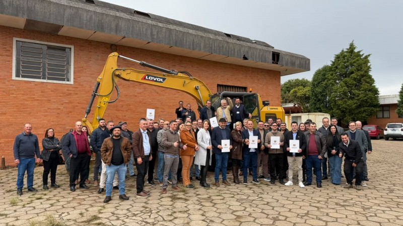 Solenidade no Parque de Exposi&ccedil;&otilde;es Assis Brasil em Esteio